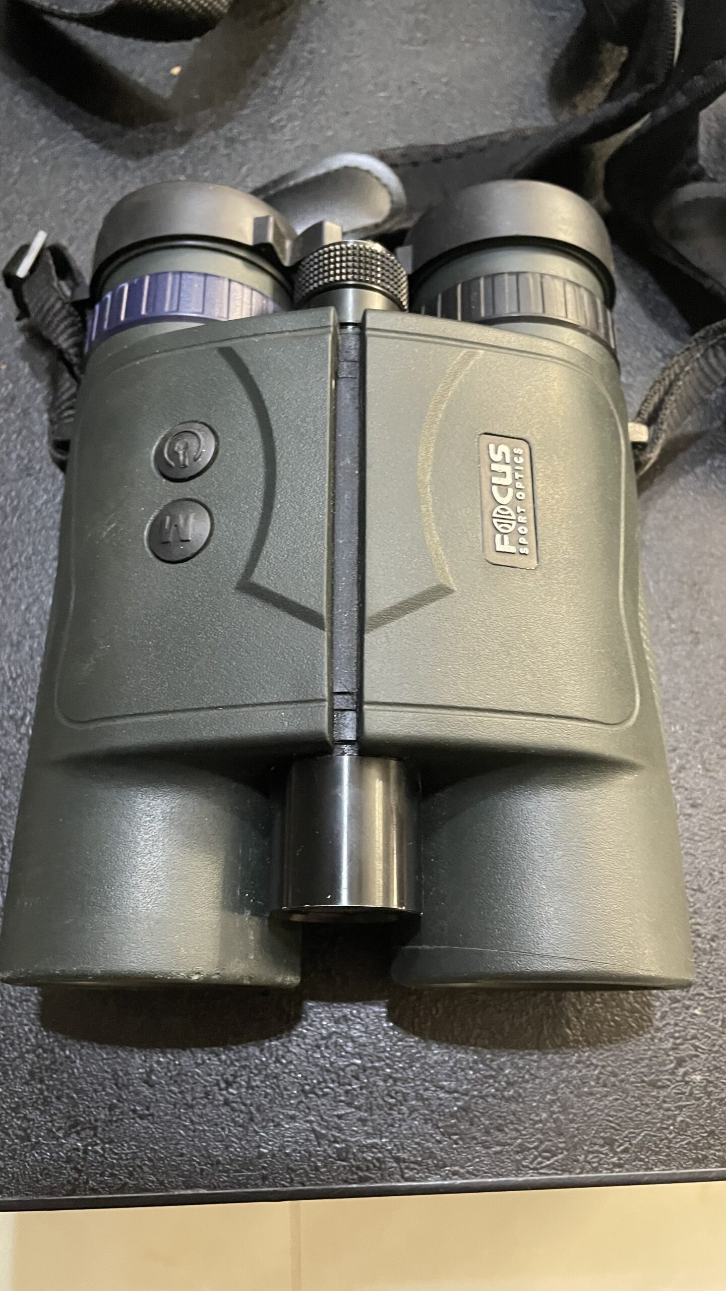 Lornetka Focus Eagle 8×42 z dalmierzem