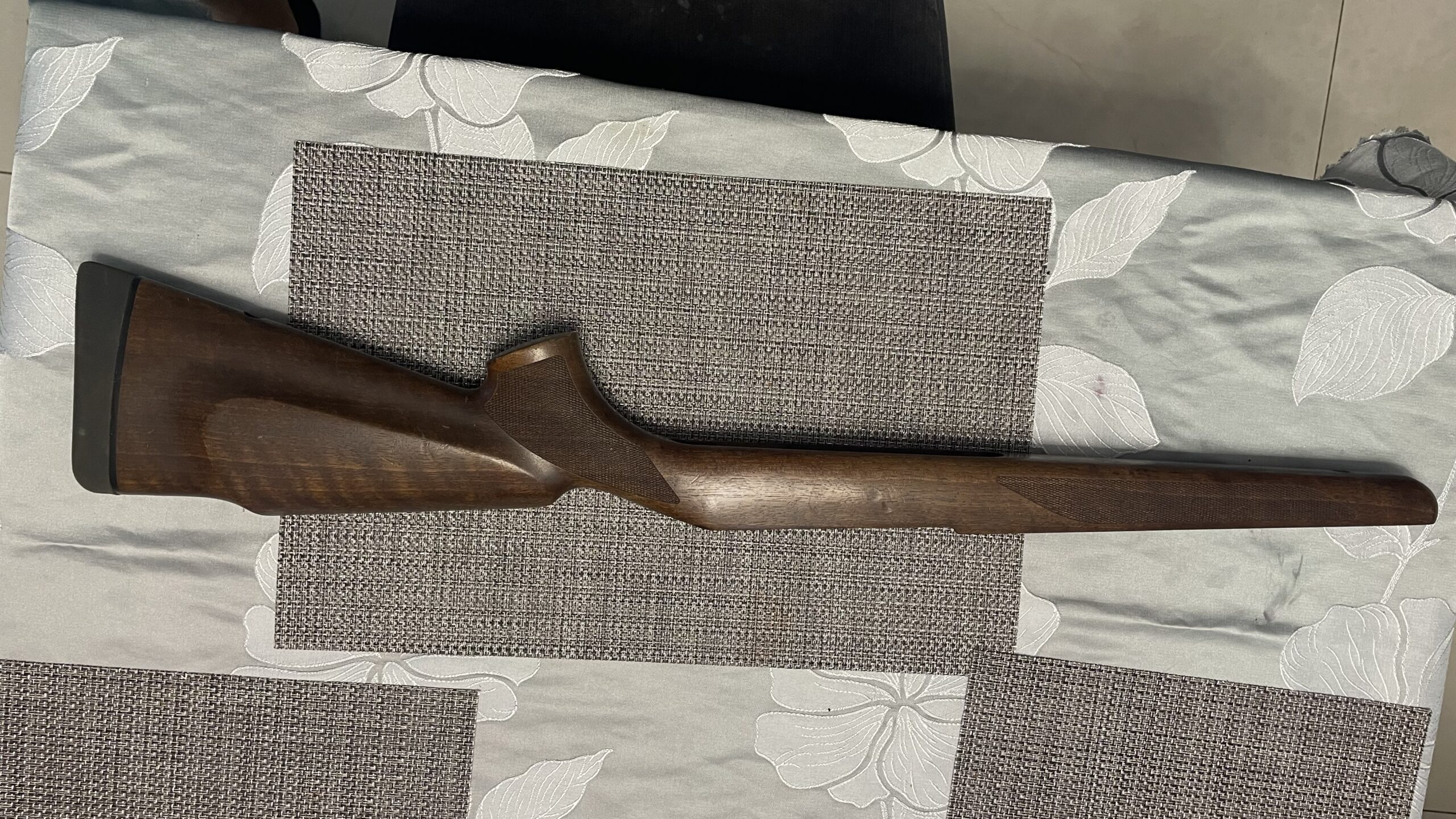 Tikka T3x osada drewno