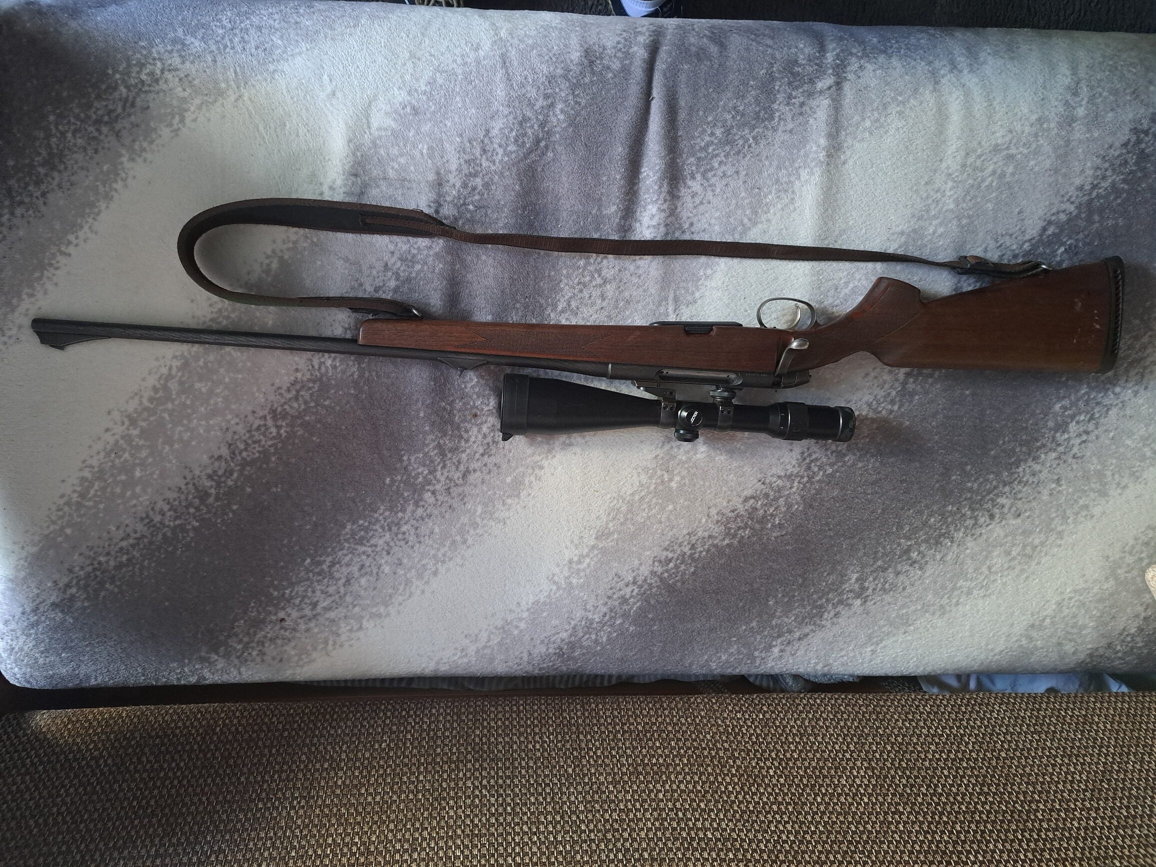 sprzedam mannlicher steyr 30-06 z lunetą docter