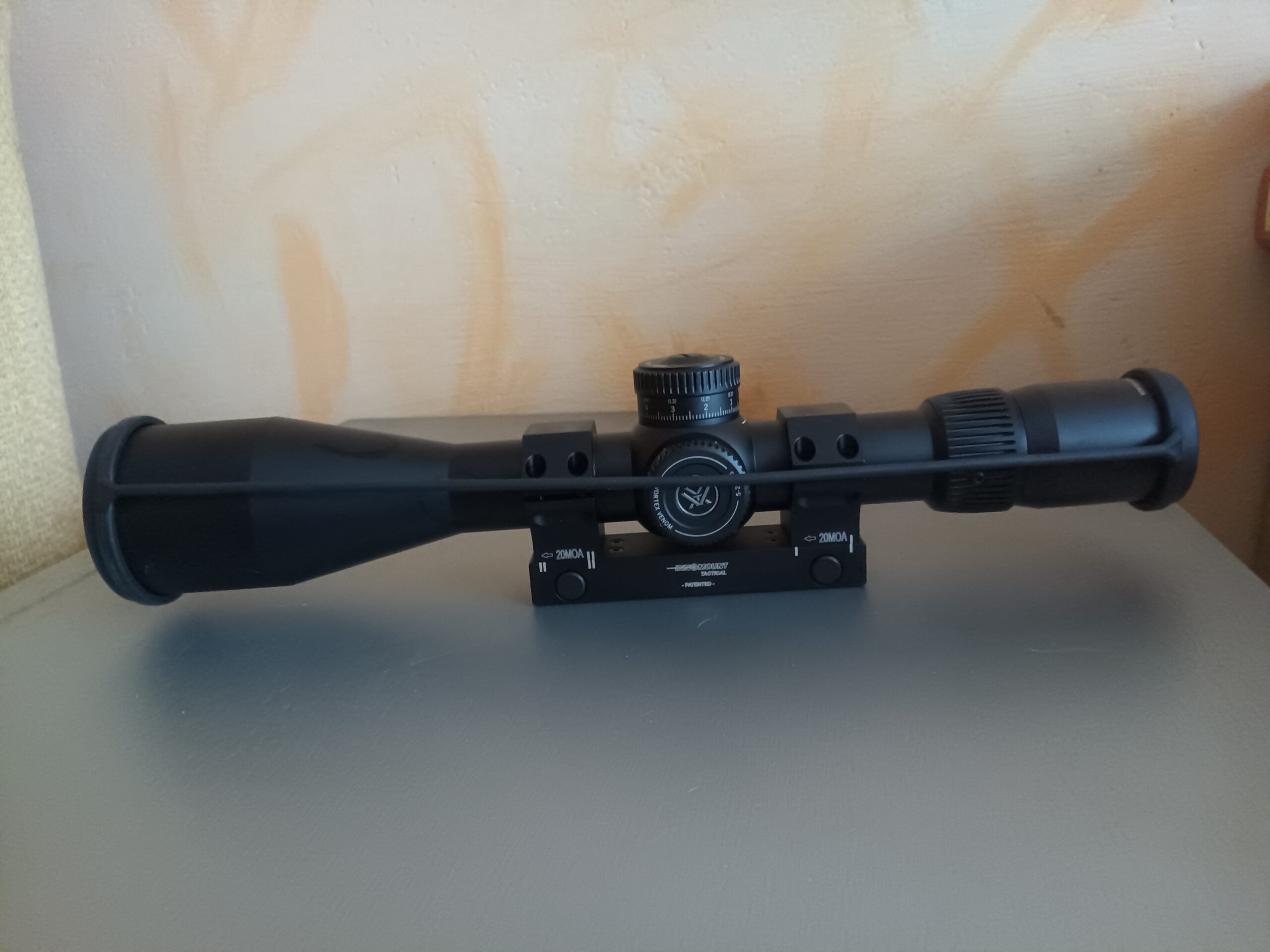 Vortex venom 5-25×56 + montaż