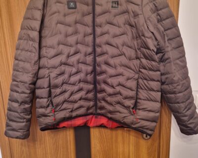 b561acb7-eb1d-44e2-bb40-497109d58076