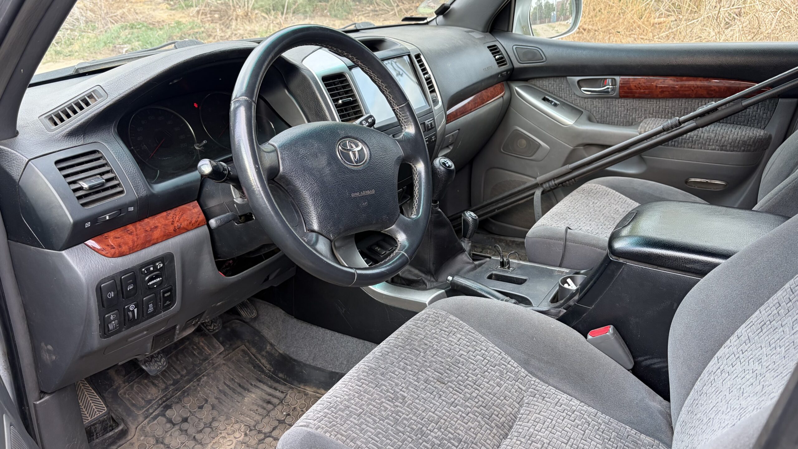 Toyota Land Cruiser 120
